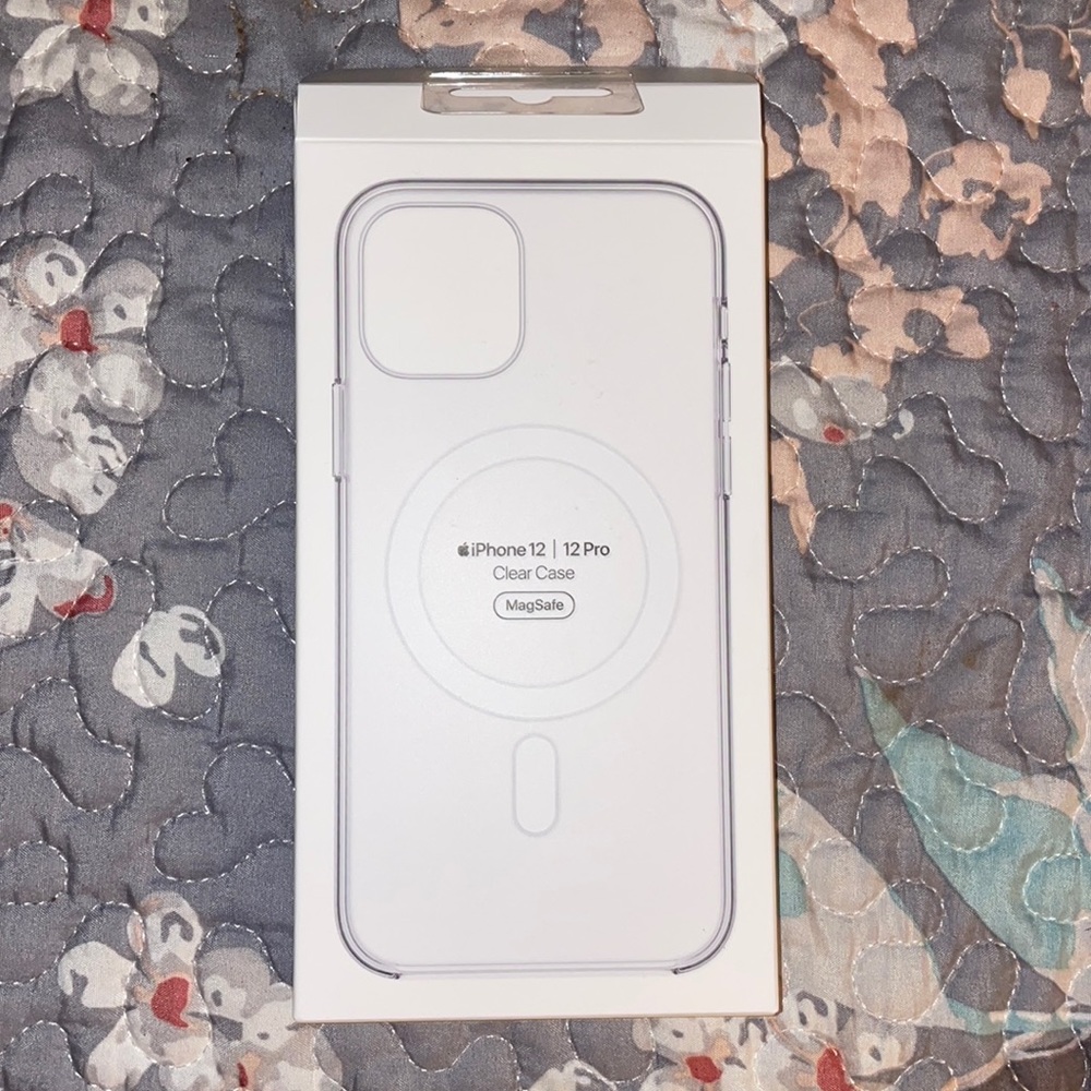 MagSafe iPhone 12 Pro Clear Case